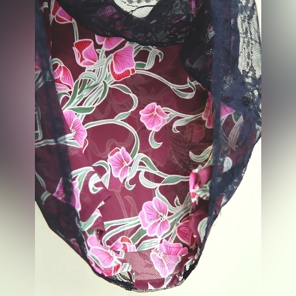 ICB Cami Black Lace Top Floral Lined Sleeveless Spaghetti Strap Women’s 00 EUC - Picture 3 of 5